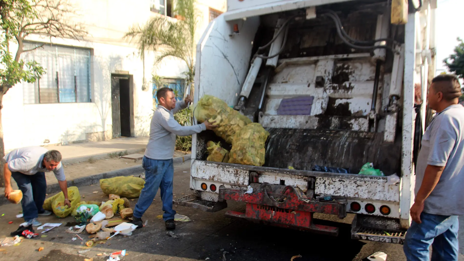 Basura Foto. Aurelio Magaña